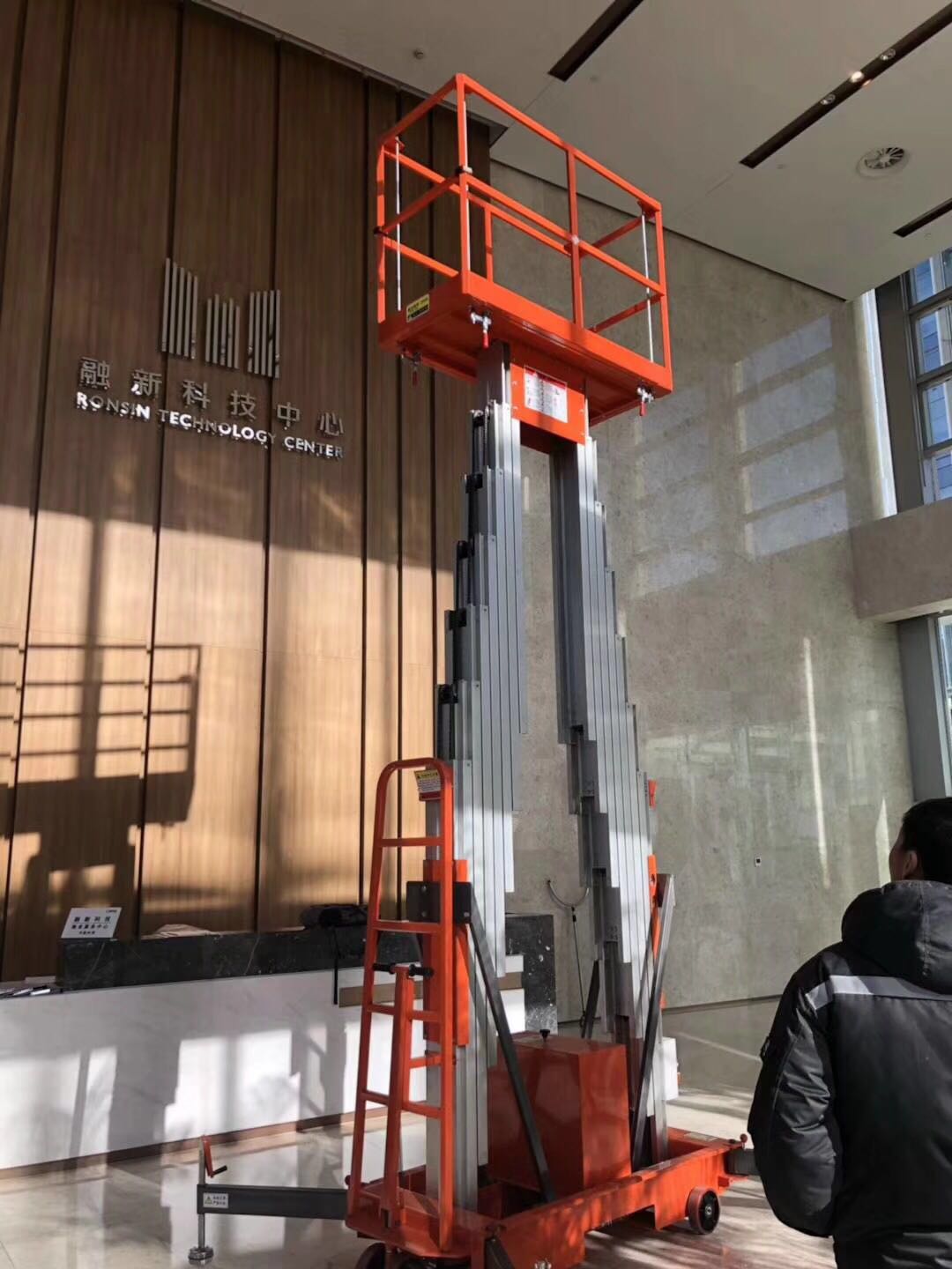 北京科技公（gōng）司，安装调试现场